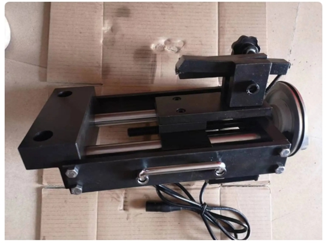 ملحقات قطع أسطوانات الفرامل AM - مراجعة Brake Drum Lathe وسعره
