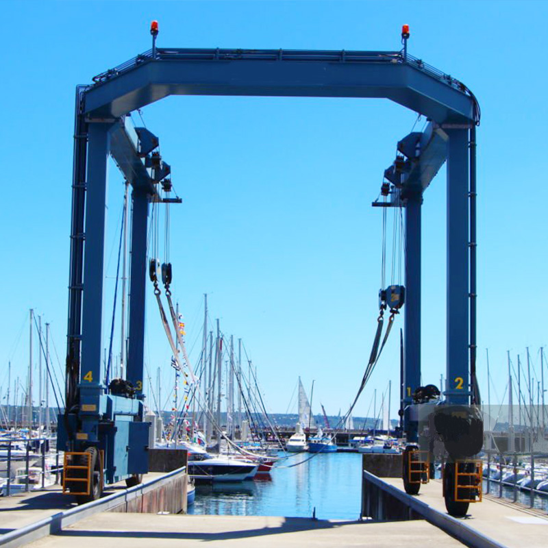 رافعة قوارب ويخوت بمحرك ديزل 1 - مراجعة Engine Hoist Crane وسعره