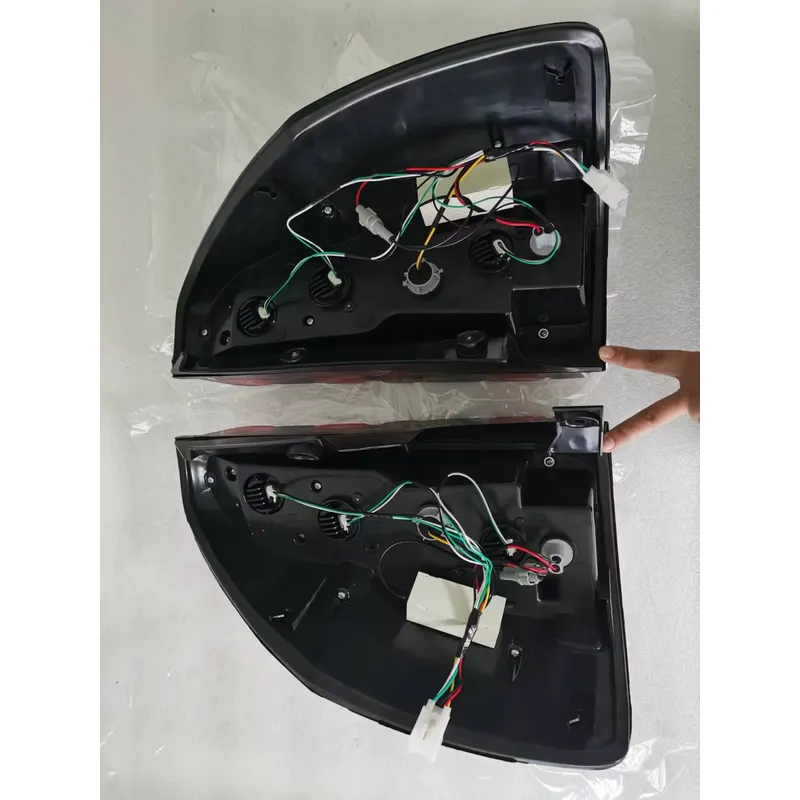 مصباح خلفي معدل من المصنع مباش - مراجعة Auto Repair Shops وسعره